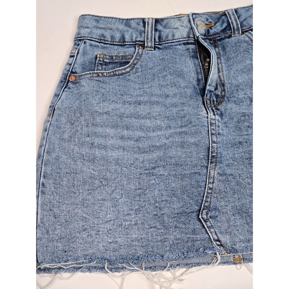 Wild Fable Denim Mini Skirt | Women's Size 4 | Blue Distressed Raw Hem - Picture 6 of 7